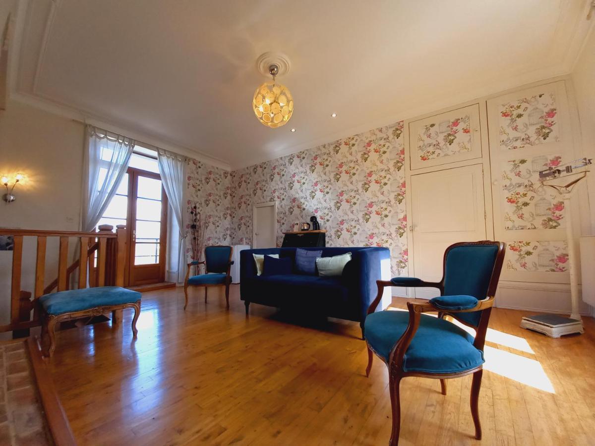 Au Pays De Jacquou : Chambre D'Hotes Et Table D'Hotes Fossemagne Kültér fotó