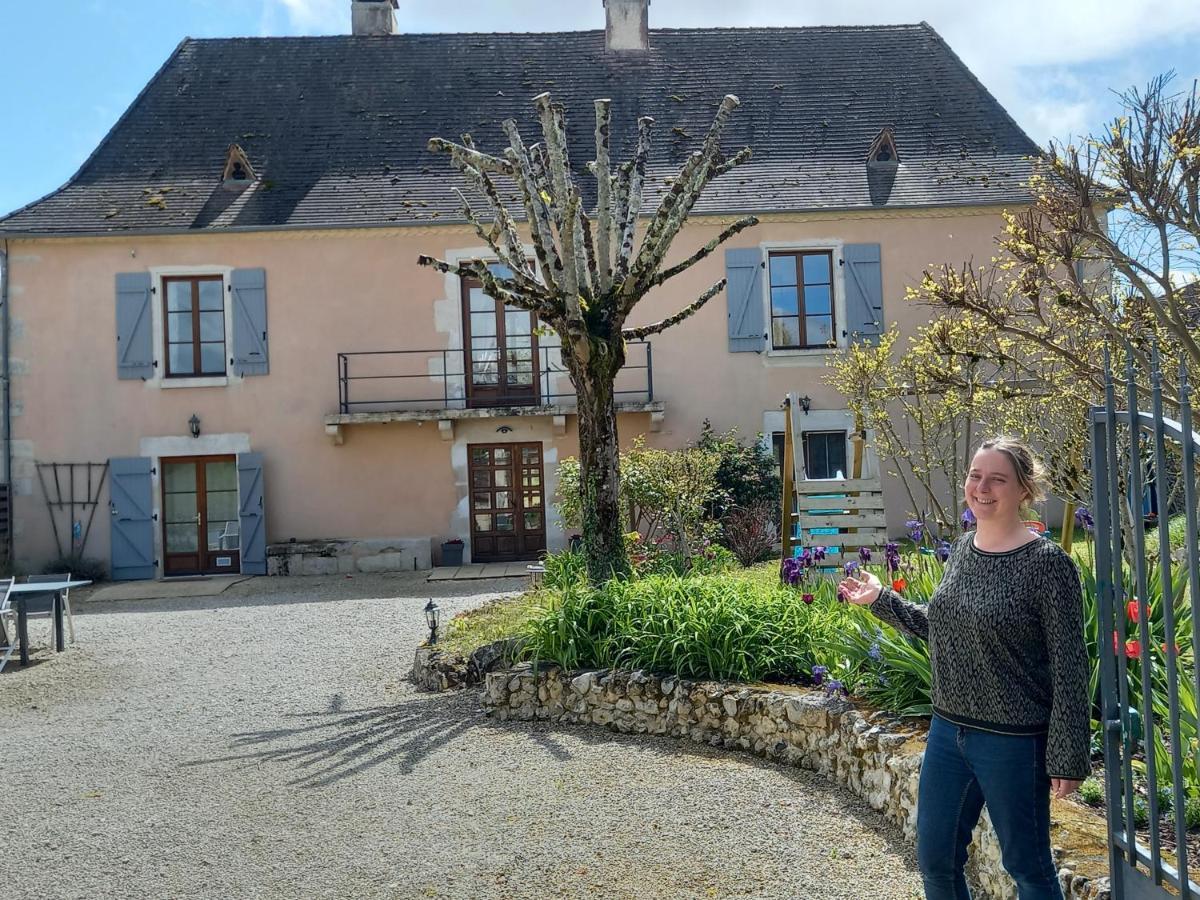 Au Pays De Jacquou : Chambre D'Hotes Et Table D'Hotes Fossemagne Kültér fotó