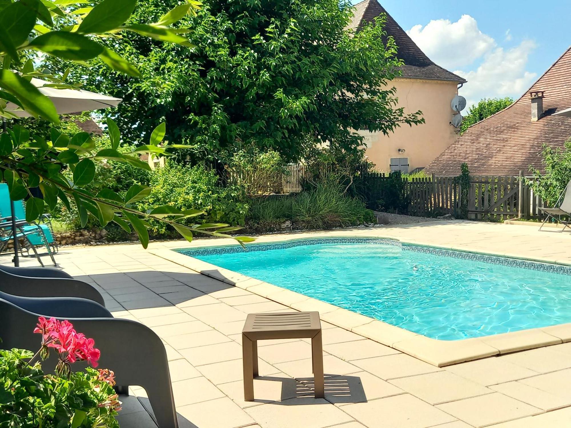 Au Pays De Jacquou : Chambre D'Hotes Et Table D'Hotes Fossemagne Kültér fotó